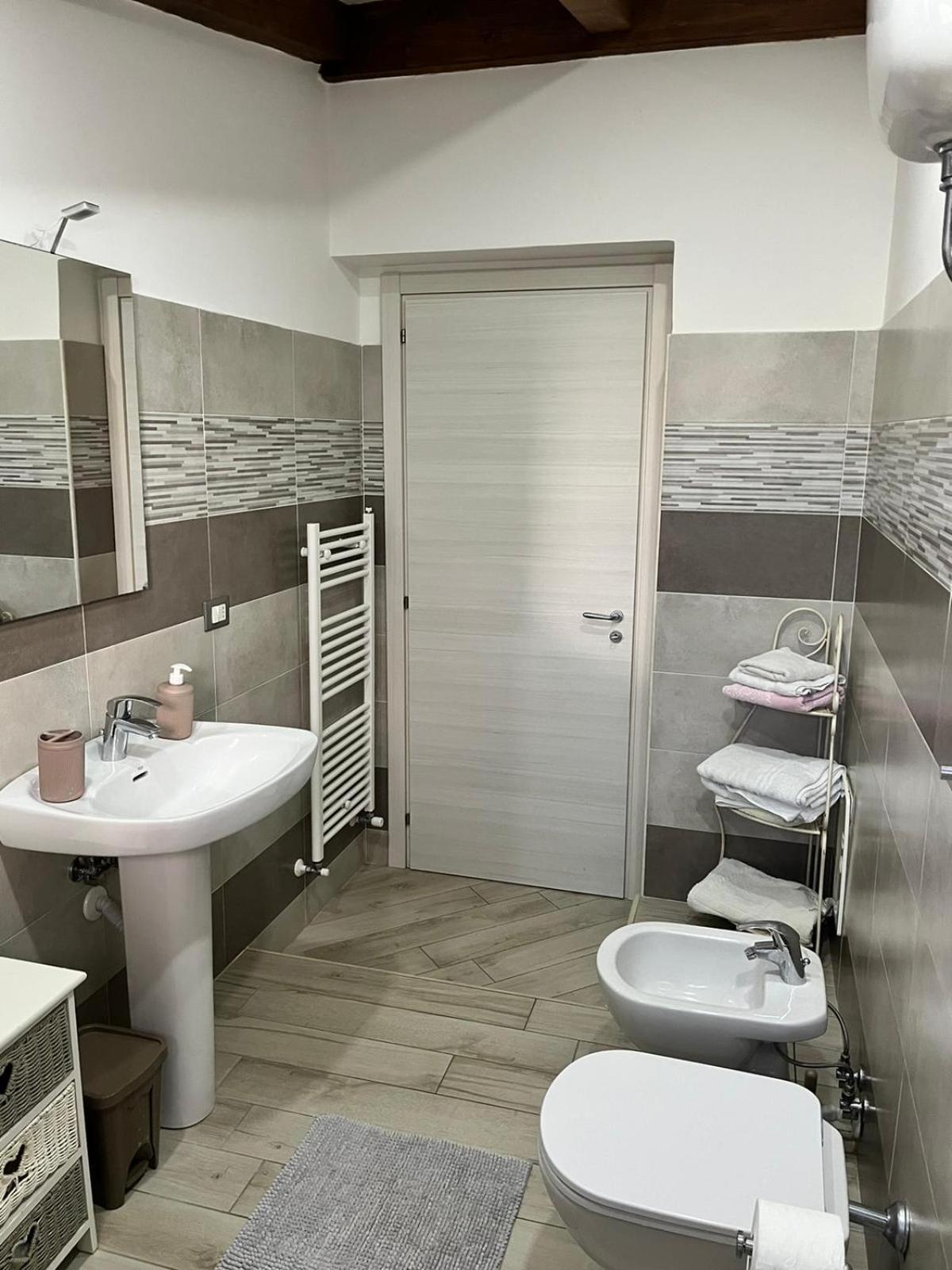 Casa Bruna Pimonte Luaran gambar